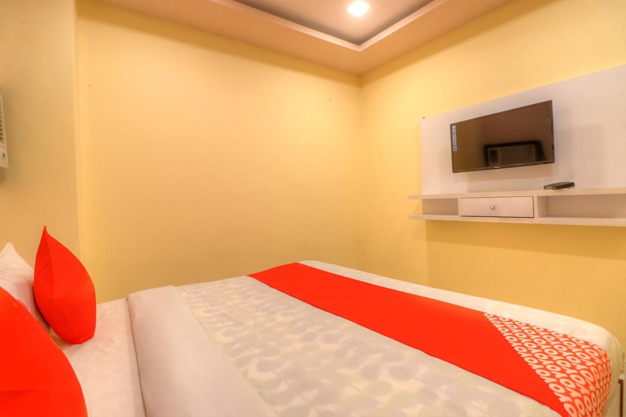 OYO 67351 Hotel Deep Plaza Faridabad Buitenkant foto